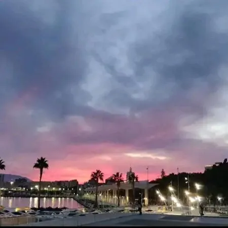 House Apartment, Playa Malagueta Apartamento